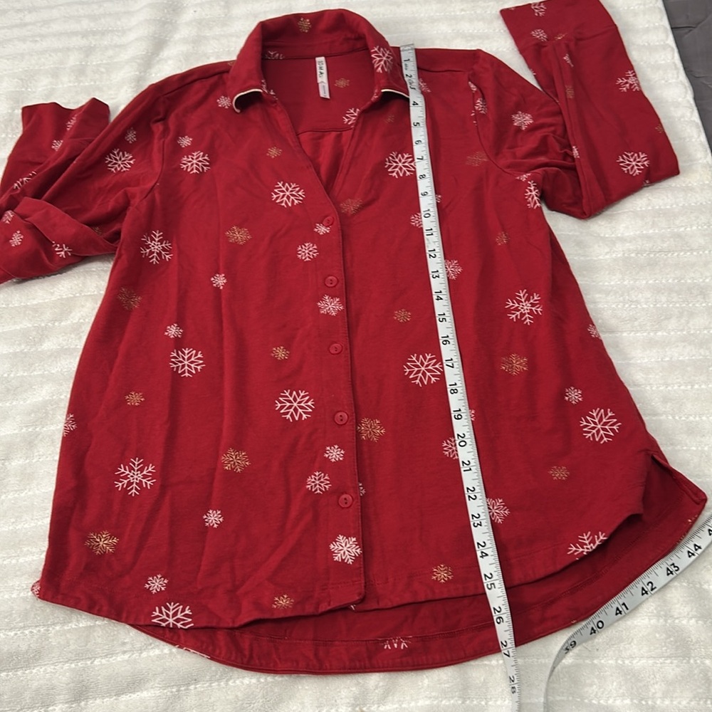 Red Snowflake Pajama Set - Picture 11 of 17